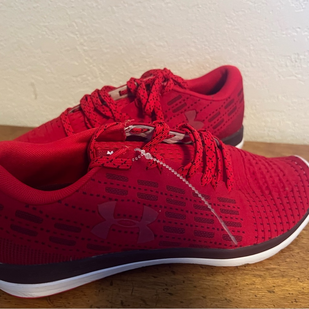 Under Armour Threadbone Slingflex Mens Size 12 Red Athletic Sneakers - Picture 4 of 5